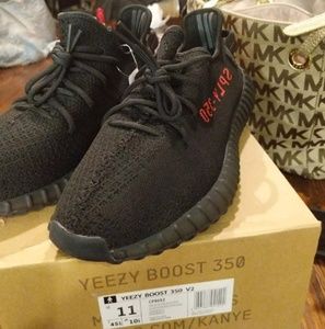 Yeezy boost 350 breds